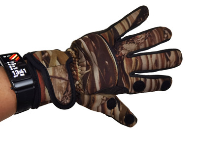 GLOVE1